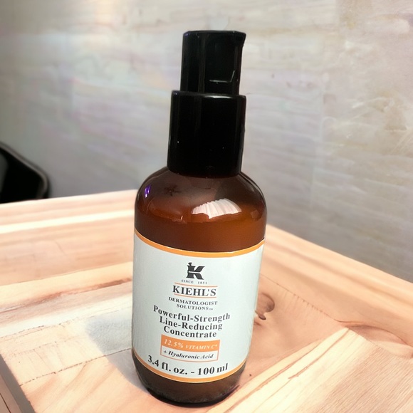 Kiehl's Other - Kiehl's Powerful-Strength Line-Reducing Concentrate Vitamin C + hyaluronic acid